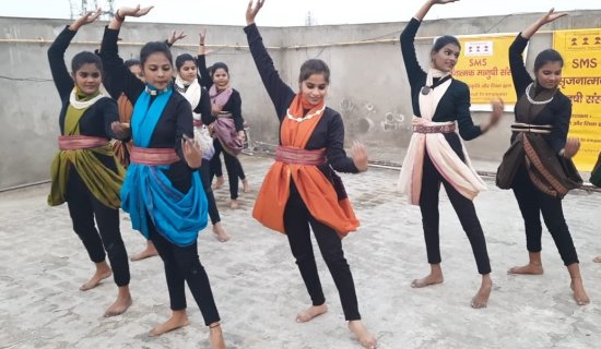 Dancing to Tagore's poem