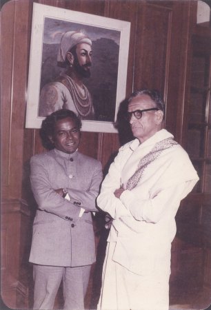 G. Venu and Ammannur Madhava Chakyar at the High Commission of India in London
