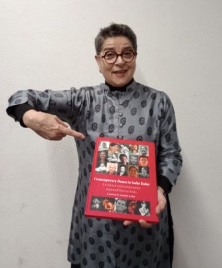 Annette Leday with book