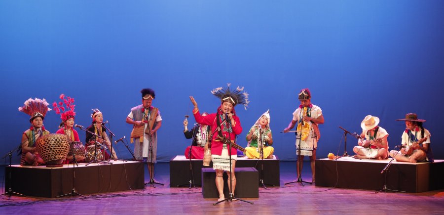 Delong Padung group from Arunachal Pradesh