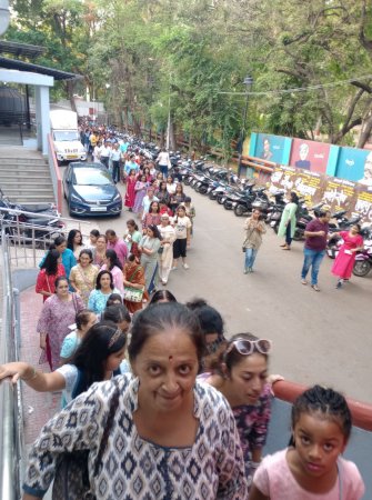 Eager rasikas who paid their way