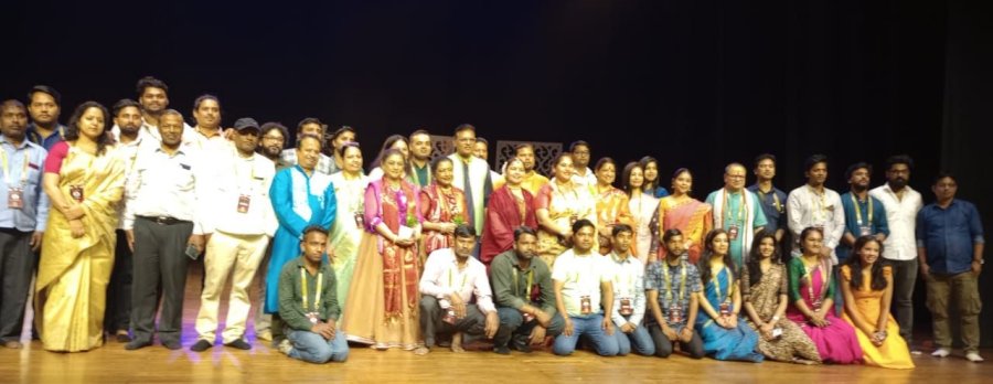 Staff and team of Kathak Kendra