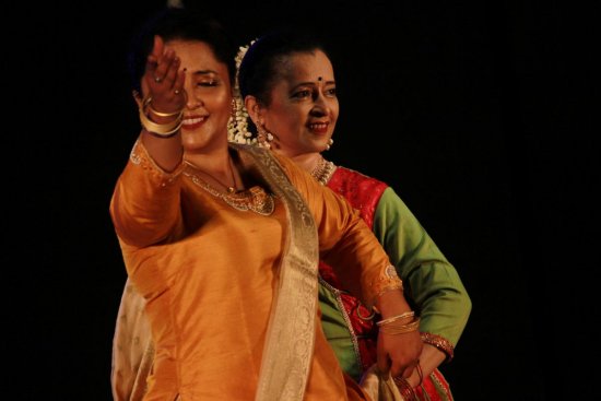 Ashwini Kalsekar with her mother Guru Rekha Nadgauda