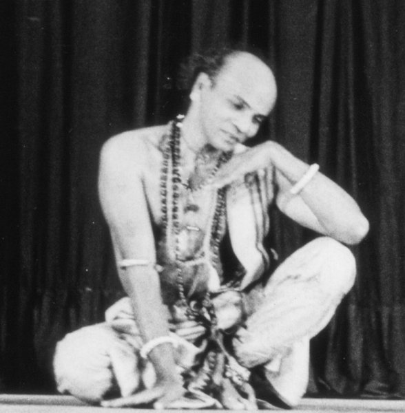 Kelucharan Mohapatra in Kuru yadunandana