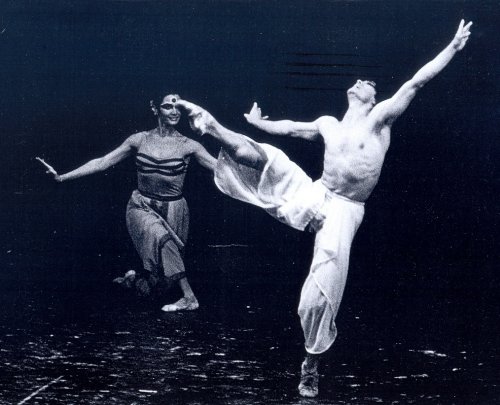 Profile - Gloria Mandelik