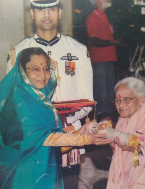 Guru M.K. Saroja