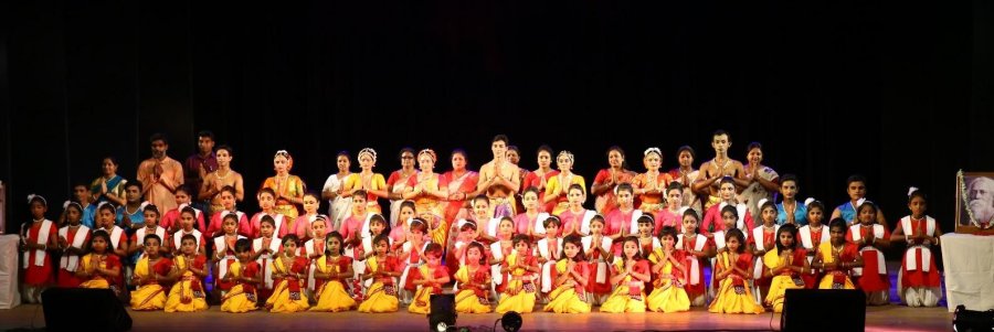 Students of Kalahrdaya