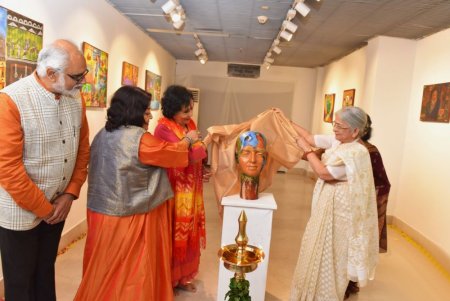 Kalaakriti: a unique painting exhibition