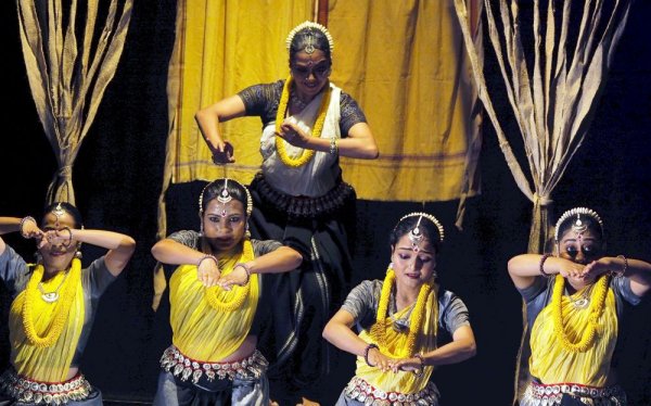Shashwati Garai Ghosh & ensemble