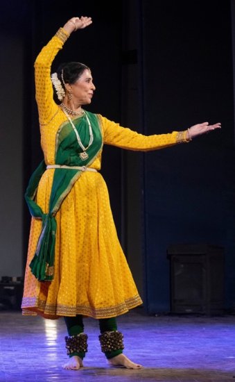 Guru Maneesha Sathe