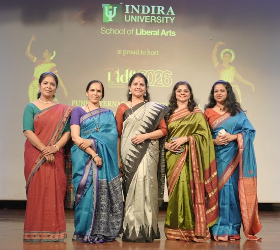 Nritya Sakhis
