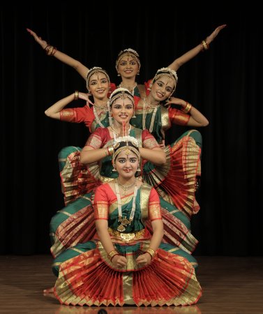 Students of Maheshwari Nagarajan