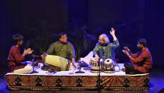 Dr. Tiruvaarur Bhaktavatsalam & Pt Yogesh Samsi