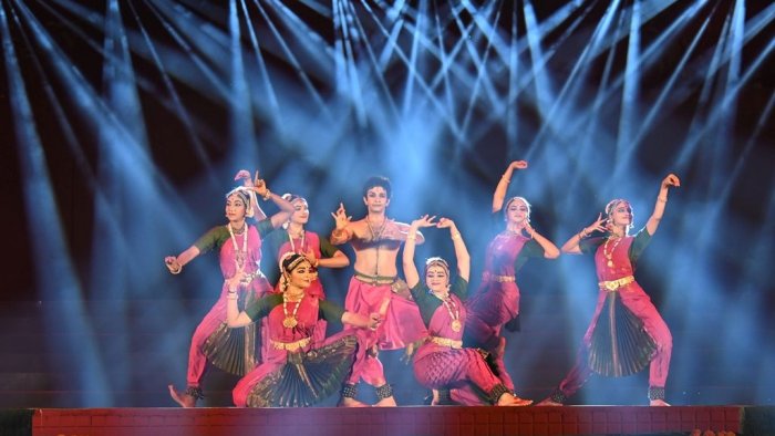 Dhauli-Kalinga Mahotsav - Pavitra Bhat & group