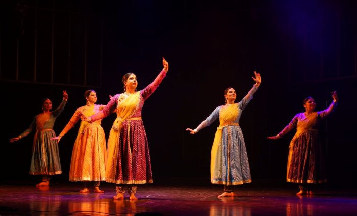 Vidha Lal & disciples