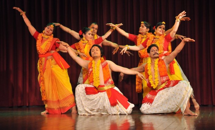 Yog Vasantah presented by the Indian Revival Group