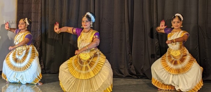 Swapna Rajendrakumar & disciples