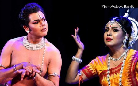 Subikash Mukherjee & Shayomita Dasgupta