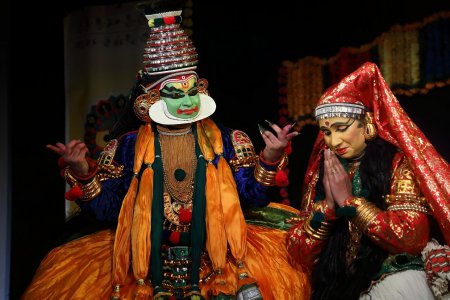 Renjish Nair & Divya Nandagopan