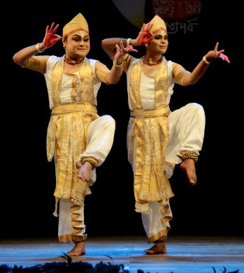 Dipjyoti Das and Dipankar Arandhara