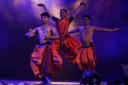 Harshavardhan, Kavya Kasinathan, Mithun Shyam