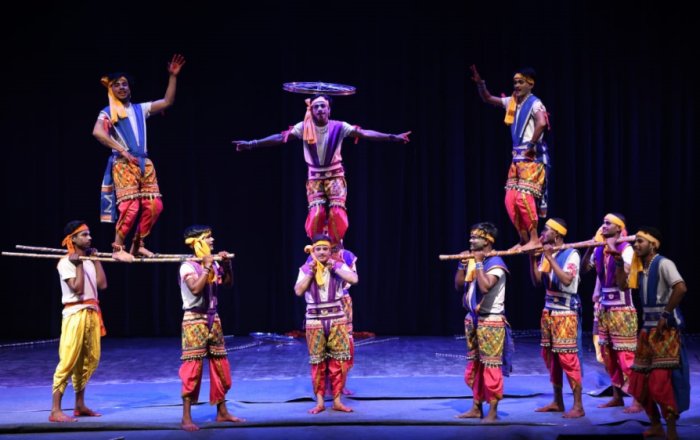 Pharuwahi folk dance