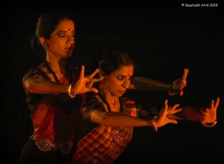 Swarada Bhave and Eesha Pinglay