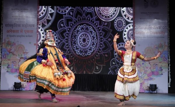 Renjish and Deepa Nair