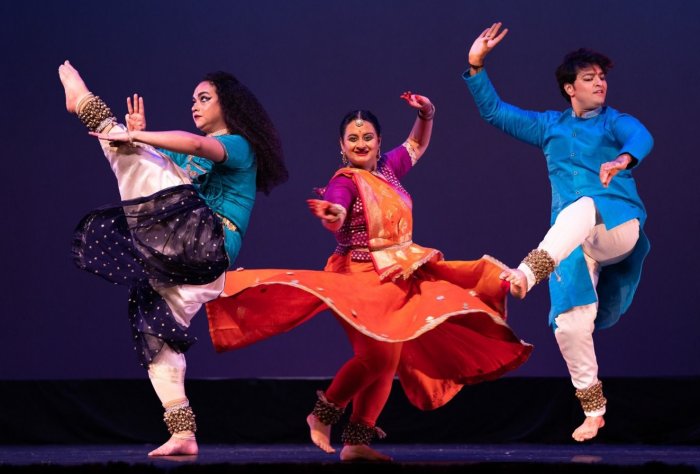 Vishal Krishna, Ragini Maharaj and Durgesh Gangani