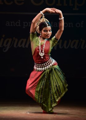 Yugmadwanda Pallavi by Madhabi Rout