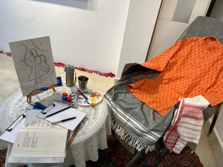 Kalaakriti: a unique painting exhibition