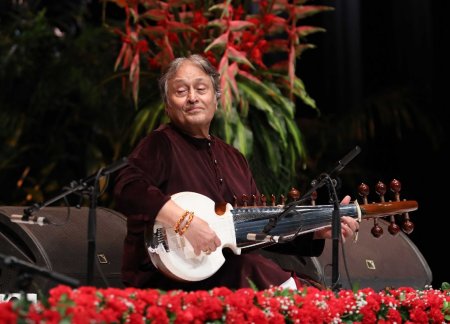 Ustad Amjad Ali Khan