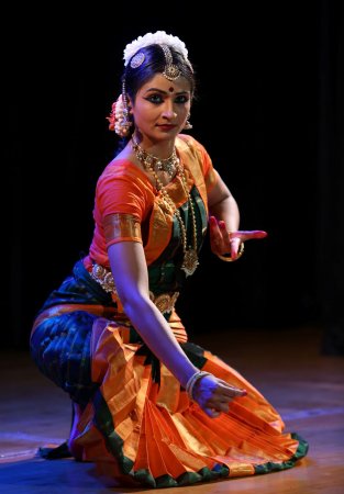 Dr. Shriya Srinivasan