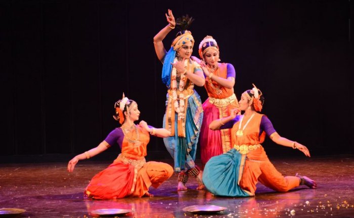 Reddi Lakshmi & group