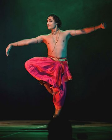 Purusharth Festival - Gururaju