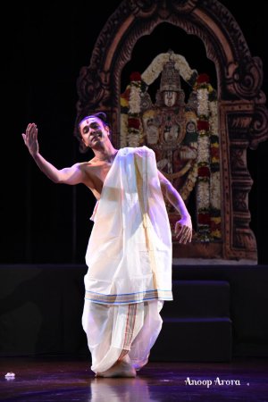 Pankoj Singha Roy as Periyazhwar