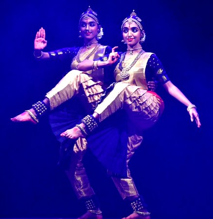 Indradhanush Mahotsava - Mrinalini & Mridula