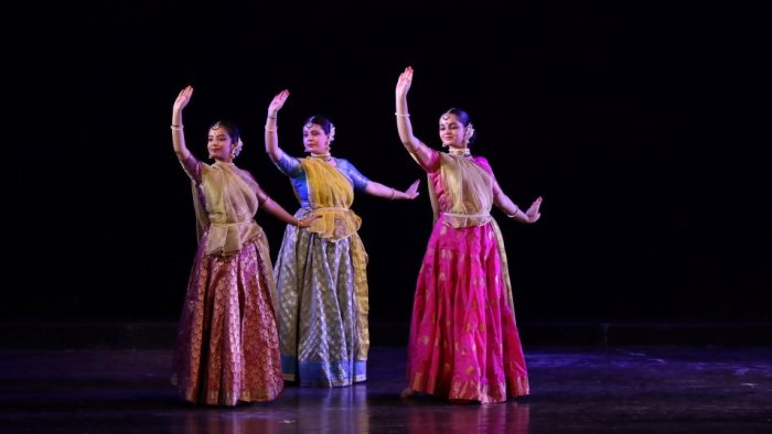 Mahagami ensemble in Kathak style