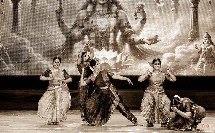 Artistes of ABHAI, Mumbai Shakha