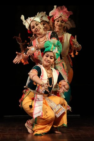 Sruti Performing troupe